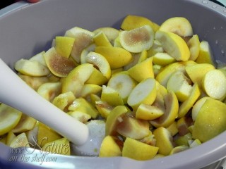 Blending of pears