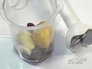 Fruit prepared for blending