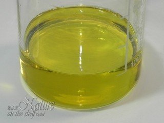 Mixture of base oils and essential oils Mixture of base oils and essential oils